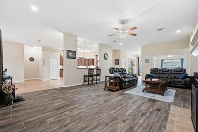 Welcome to the perfect blend of space, comfort, and - photo 15