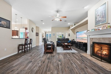 Welcome to the perfect blend of space, comfort, and - photo 16