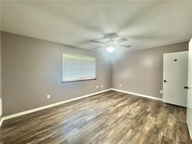 Charming 3BR/2BA Home with Office or Second Living Space and - photo 5