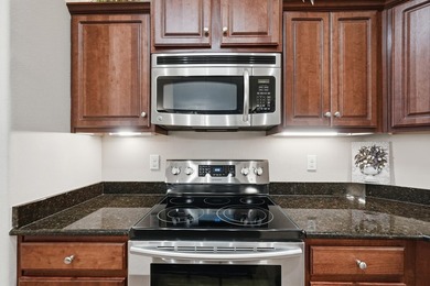 Welcome to the perfect blend of space, comfort, and - photo 26
