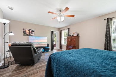 Welcome to the perfect blend of space, comfort, and - photo 32