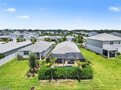 NOW OFFERED FURNISHED! This beautiful 4-bedroom, 2-bath home in - photo 34