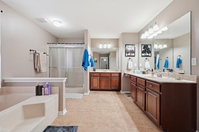 Welcome to the perfect blend of space, comfort, and - photo 36