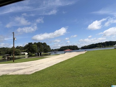 LOVE BOATING, FISHING? IDEAL LAKE GETAWAY! STORE YOUR BOAT! Just - photo 2
