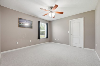Welcome to the perfect blend of space, comfort, and - photo 48