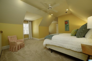 HUGE PRICE REDUCTION!! This beautiful custom built 5 bedroom/5 - photo 25