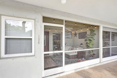 Move-in ready and thoughtfully updated, this charming 2-bed - photo 2