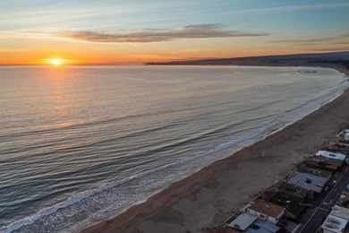 Relax on the beach in Rio Del Mar, Aptos, leave your stress at - photo 3