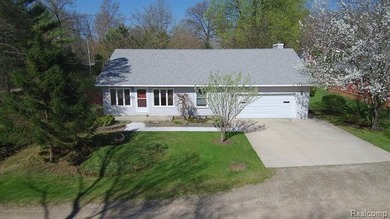 (private lake, pond, creek) Home For Sale in Pinckney Michigan