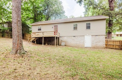 Centrally located in Benton, this beautifully updated home - photo 23