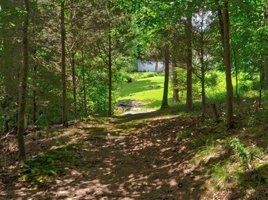Welcome to lake life at Rough River Lake! This fully furnished - photo 23