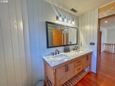 Could this be the financeable, light-fixer of your dreams? - photo 36