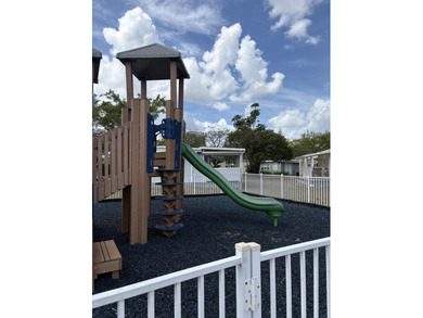Welcome to this charming 3-bedroom, 2-bathroom waterfront home - photo 38