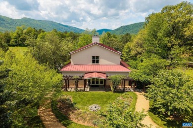 Situated at the foothills of the Blue Ridge Mountains, White - photo 49