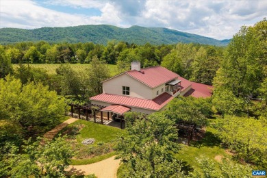 Situated at the foothills of the Blue Ridge Mountains, White - photo 51