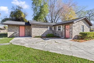 Nestled on a quiet side street in Jacksonville's established - photo 1