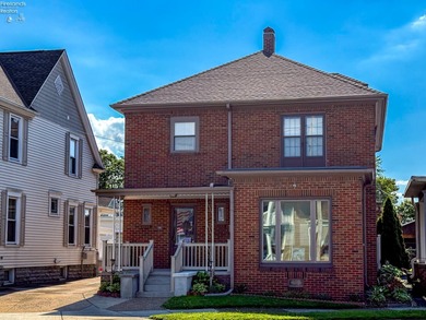 Lake Erie - Erie County Home For Sale in Sandusky Ohio