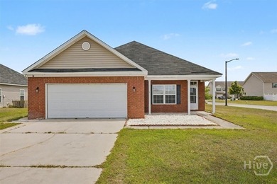 Ready to spend the summer by the pool? Welcome to 10 Valley Oak - photo 1
