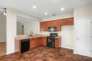 Ready to spend the summer by the pool? Welcome to 10 Valley Oak - photo 8