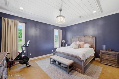 Welcome to this move-in ready lakefront home in desirable - photo 28