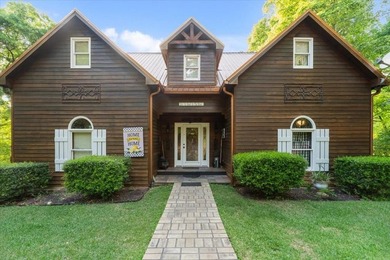 (private lake, pond, coastal) Home For Sale in Milledgeville Georgia