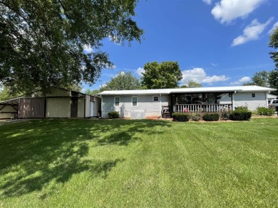 Lake Home For Sale in Scottsville, Kentucky