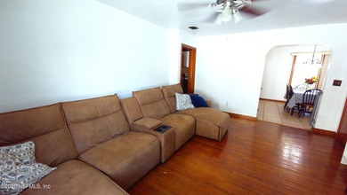 Don't miss this turnkey 3-bedroom, 2-bathroom, 1,208 sqft - photo 11