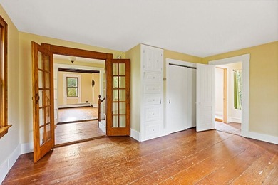 Welcome to a property that embodies everything people love about - photo 12