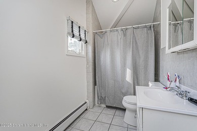 Welcome to this beautifully maintained 3-bedroom, 2 full - photo 15