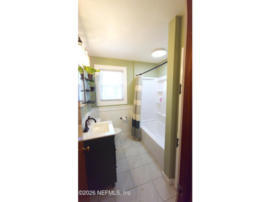 Don't miss this turnkey 3-bedroom, 2-bathroom, 1,208 sqft - photo 25