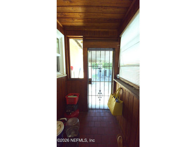 Don't miss this turnkey 3-bedroom, 2-bathroom, 1,208 sqft - photo 28