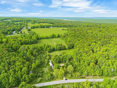 Welcome to a property that embodies everything people love about - photo 33
