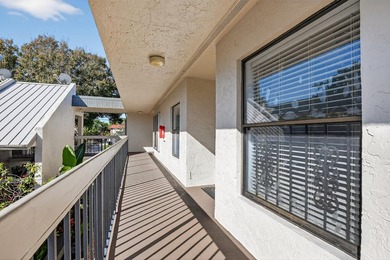 Spacious 2 bed, 2 baths condo located in the heart of Deerfield - photo 6