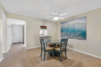 Spacious 2 bed, 2 baths condo located in the heart of Deerfield - photo 8