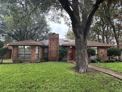 Lake Ray Hubbard Home For Sale in Rowlett Texas