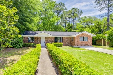 Newly remodeled 4BR/2BA brick home in a quiet Midtown Savannah - photo 3