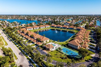 Marco Island Area Condo For Sale in Marco Island Florida