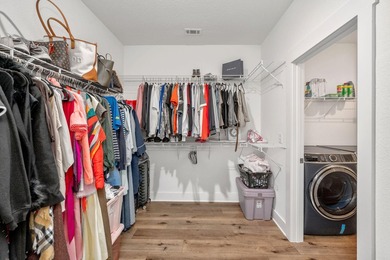 Conveniently located in the heart of Niceville, this beautifully - photo 17