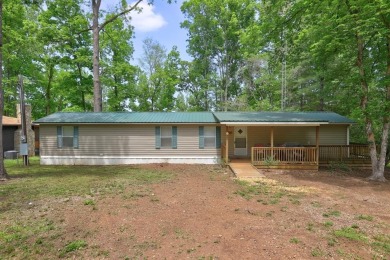 Lake Home For Sale in Eatonton, Georgia