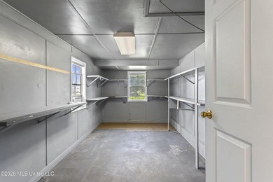 Own your own piece of paradise near the beach! This spacious - photo 33