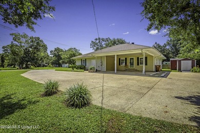 Own your own piece of paradise near the beach! This spacious - photo 35