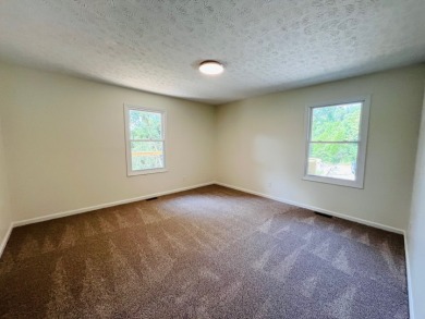 Motivated Sellers! Freshly Remodeled and Ready for a New Owner!! - photo 18