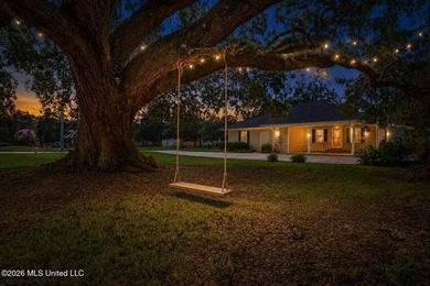 Own your own piece of paradise near the beach! This spacious - photo 43