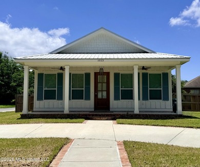 Experience elevated coastal living in this beautifully appointed - photo 1