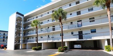 Marco Island Area Condo For Sale in Marco Island Florida