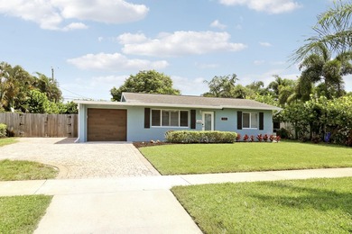 Completely remodeled 3-bedroom, 2-bath home in North Palm Beach! - photo 2