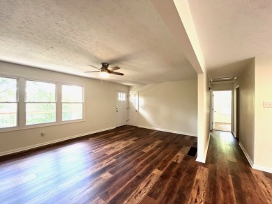 Motivated Sellers! Freshly Remodeled and Ready for a New Owner!! - photo 11
