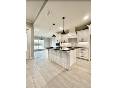 LET'S GET IT!! PRICE IMPROVEMENT!! Stunning 2,271 square foot - photo 10