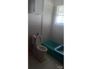 Calling all investors! Great opportunity for a fix and flip - photo 32