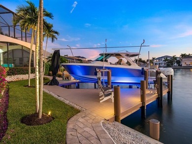 Experience the pinnacle of waterfront luxury in this - photo 3